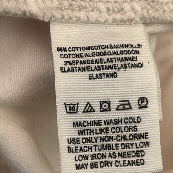 Free People White Stilt Distressed Worn Jeans Size 26 - Picture 5 of 8